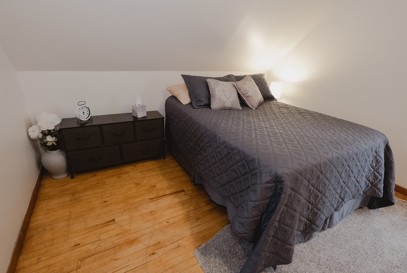 Building Photo - 7521 Water St