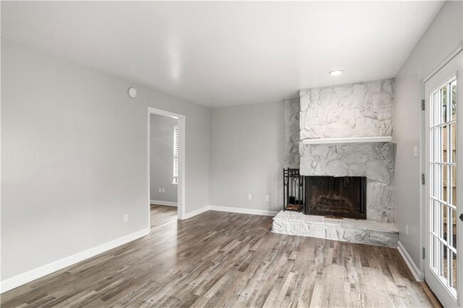 Building Photo - 6505 Cedar Bend Ct