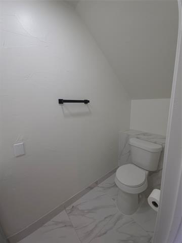 Building Photo - 777 Custer Rd