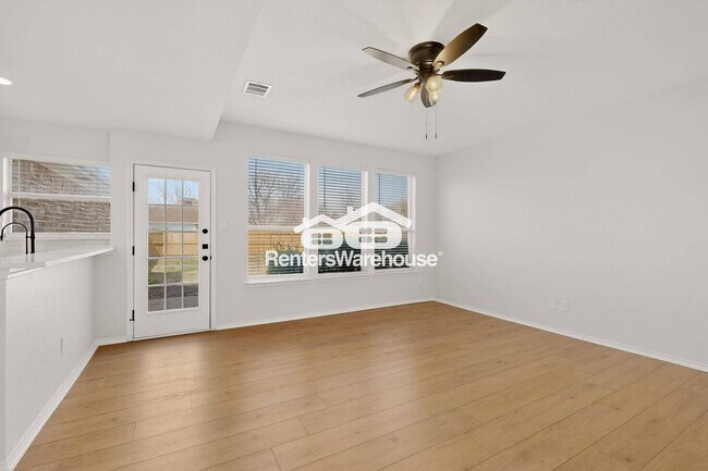 Building Photo - 4918 Silverweed Dr