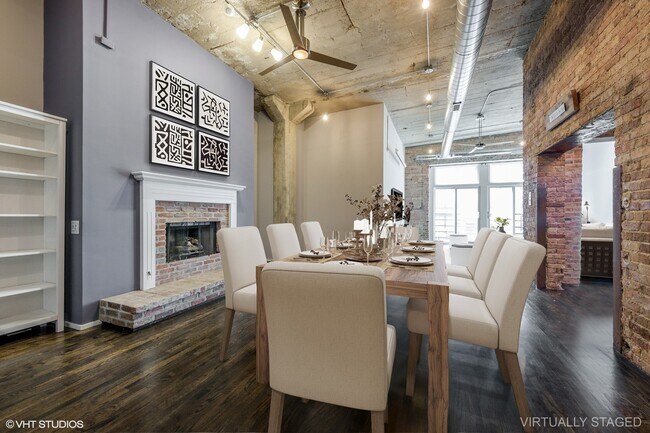 Building Photo - 110 N Peoria St