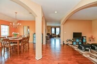 Building Photo - 4903 Lake Gladewater Ct