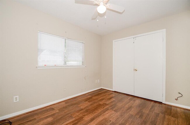 Building Photo - 1807 Trendwest Dr