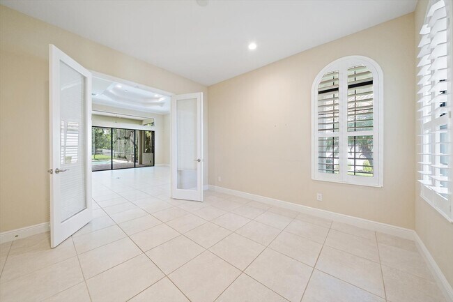 Building Photo - 1037 River Wind Cir