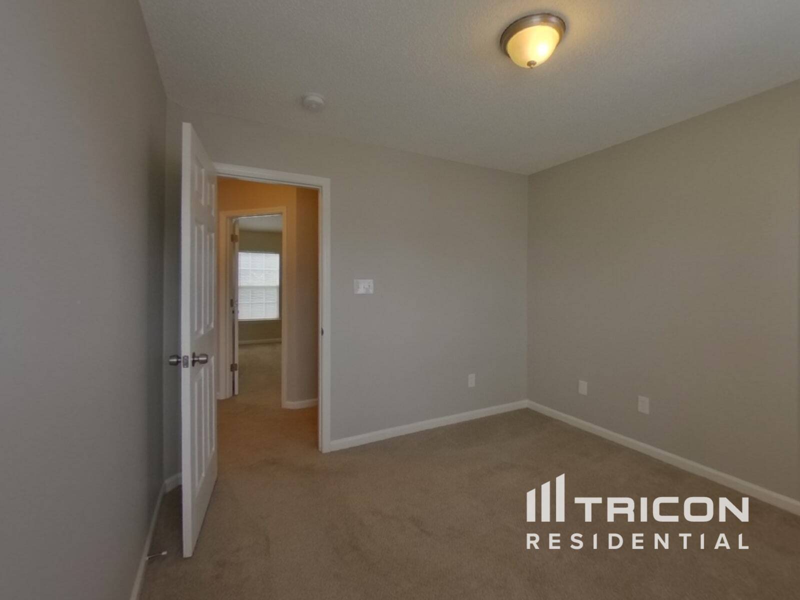 Building Photo - 10520 Katie Creek Ct
