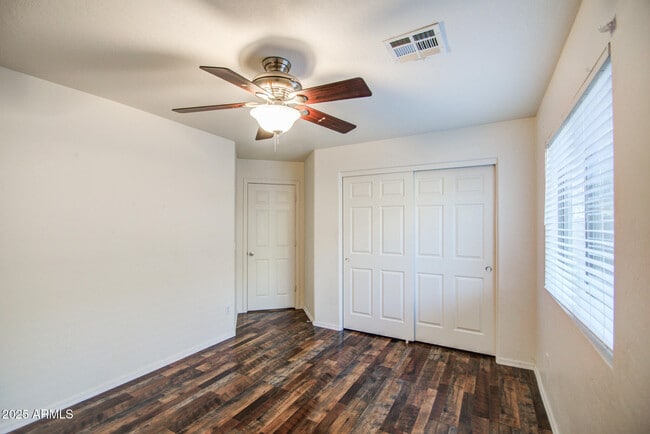 Building Photo - 2586 W Bartlett Way