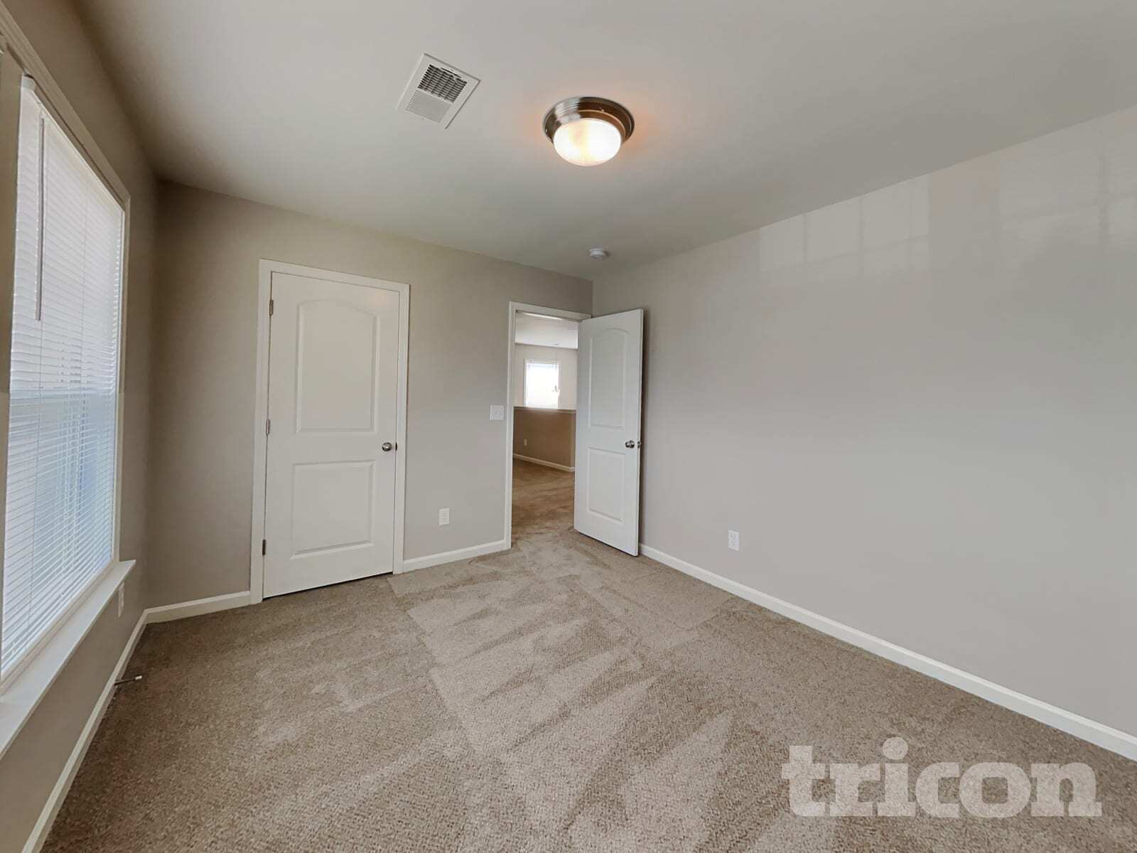 Building Photo - 192 Altondale Dr