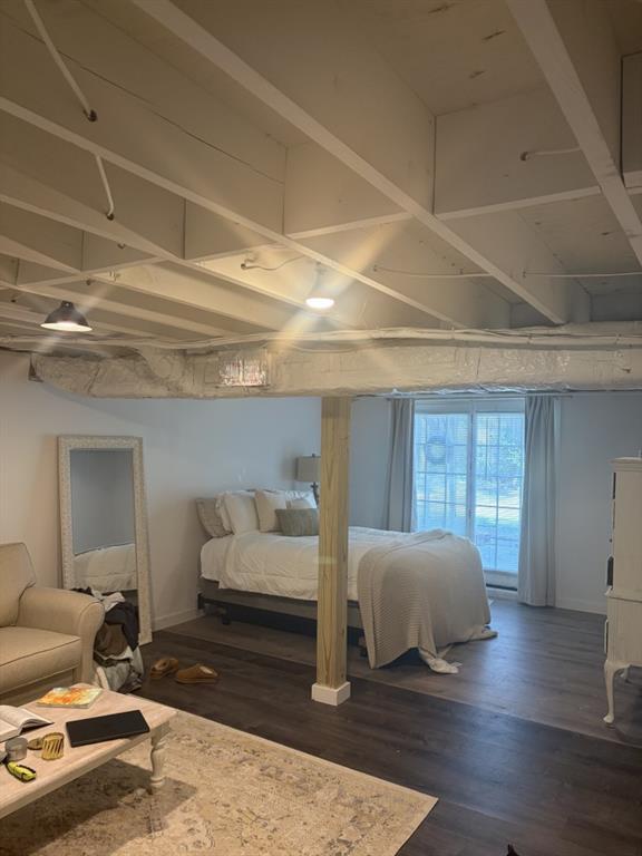 Building Photo - 2000 Fairway Cir NE