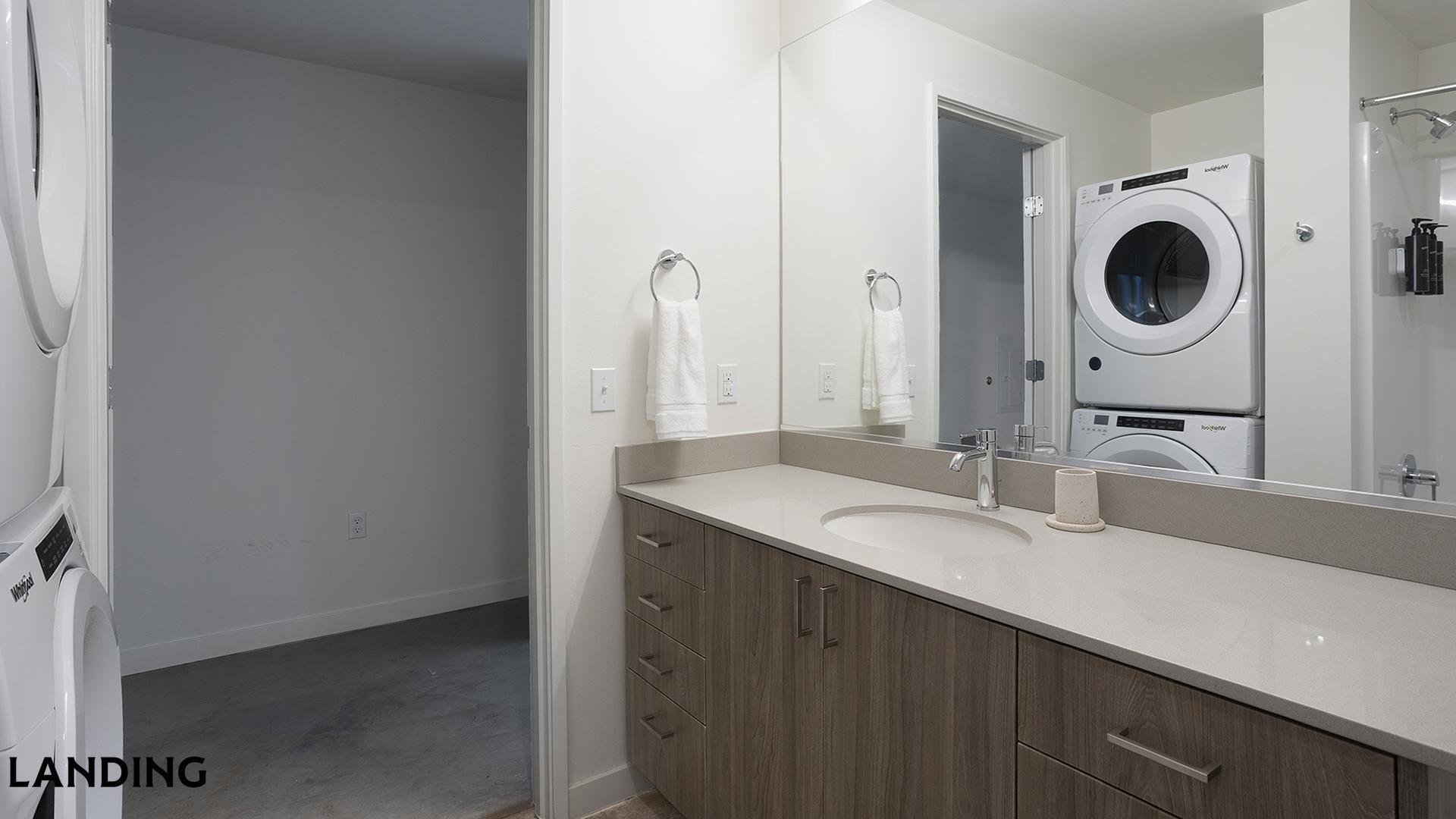 Building Photo - 2301 E Union St