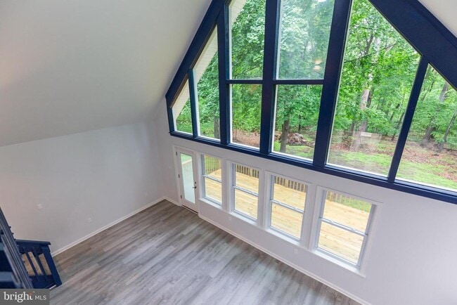 Building Photo - 382 Wood Cutters Ln