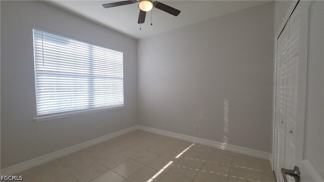 Building Photo - 3208 SW 17th Pl