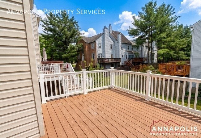 Building Photo - 2128 Colonel Way