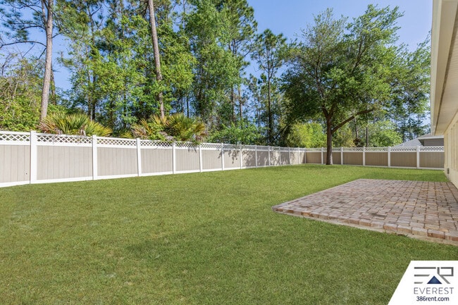 Building Photo - 9 Waywood Pl