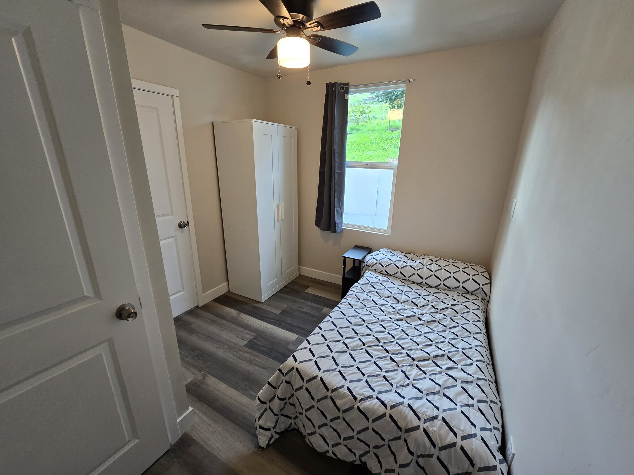 Building Photo - 5305 Santa Margarita St