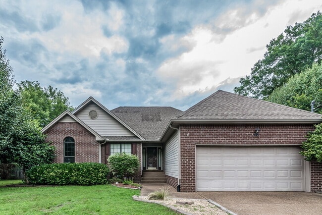 Building Photo - 3625 Applewood Ln