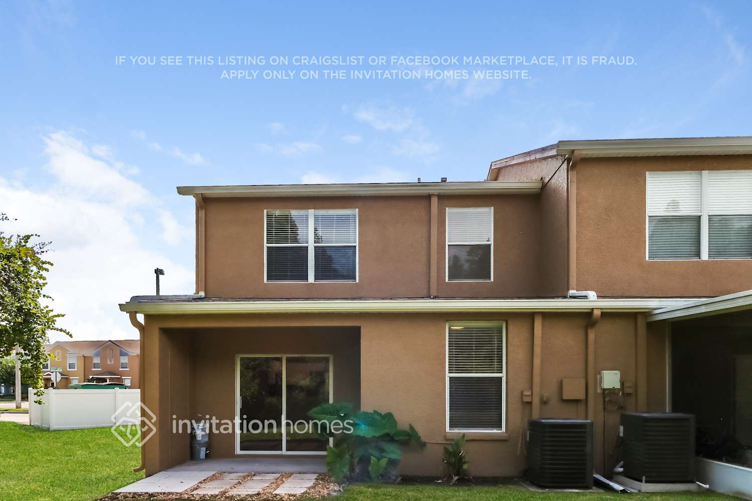 Building Photo - 1220 Charlesworth Dr