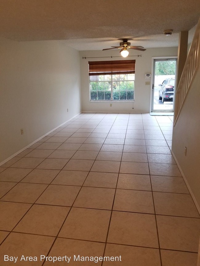 Building Photo - 2316 Fletchers Point Cir