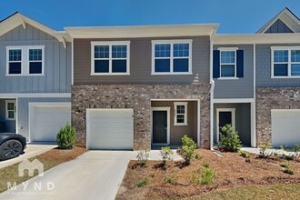 Building Photo - 2596 Coventry St SW