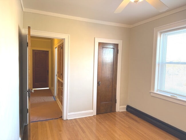 Building Photo - 12754 S Union Ave