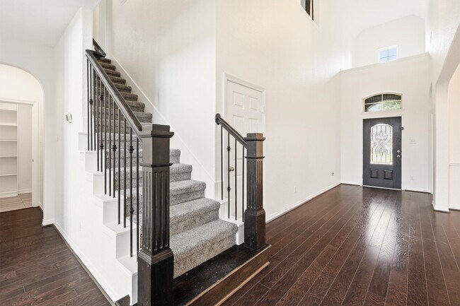 Building Photo - 28131 Scenic Shore Ln