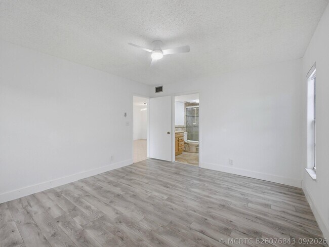 Building Photo - 9160 Fairbanks Ln