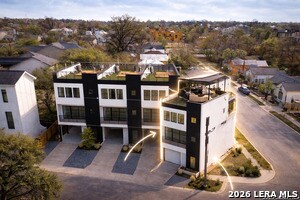 Building Photo - 308 S Mesquite St