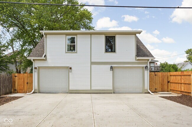 Building Photo - 651 Birch Ave