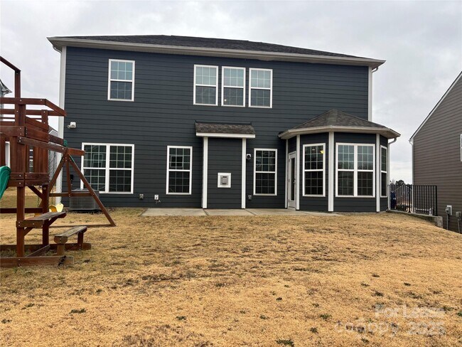 Building Photo - 9600 Finn Back Rd NW