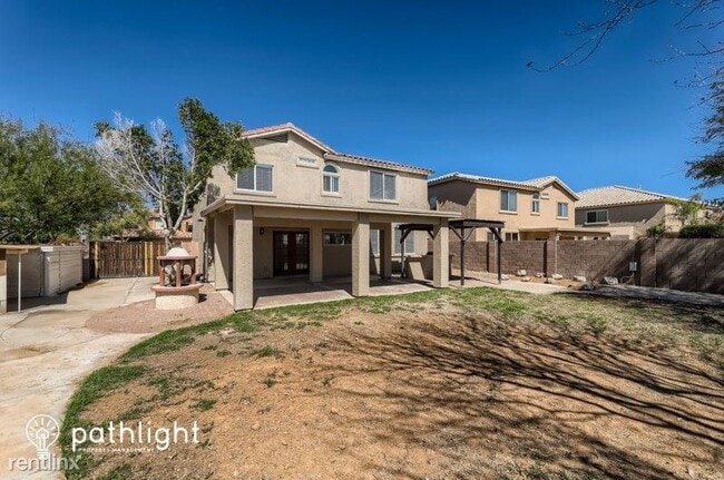 Building Photo - 4 br, 2.5 bath House - 15553 W Ventura St ...