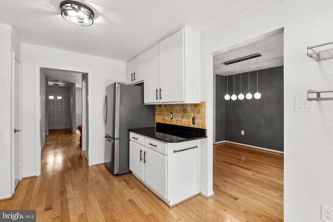 Building Photo - 7547 Coddle Harbor Ln