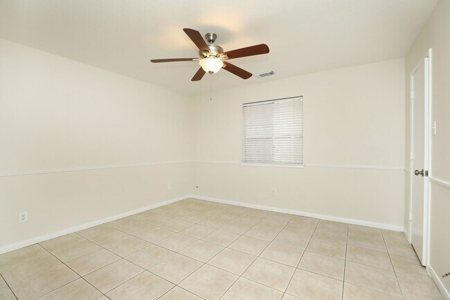 Building Photo - 14215 Cypress Valley Dr