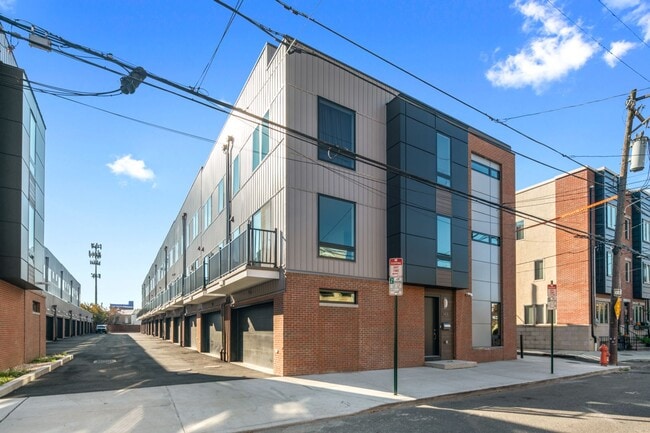Building Photo - Pennsport Townhome with Garaged Parking
