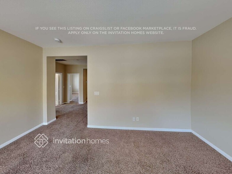 Building Photo - 915 Golden Poppy St