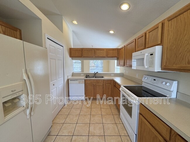 Building Photo - 13408 Teaberry Ln