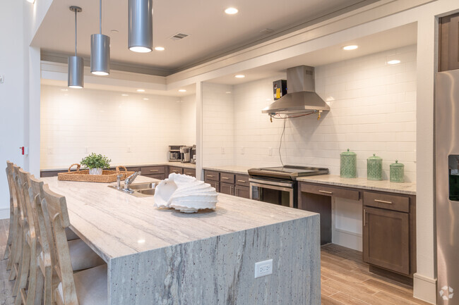 Kitchen in clubroom - Seaside Lodge at Chesapeake Bay