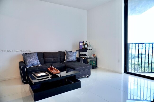 Building Photo - 5300 Paseo Blvd