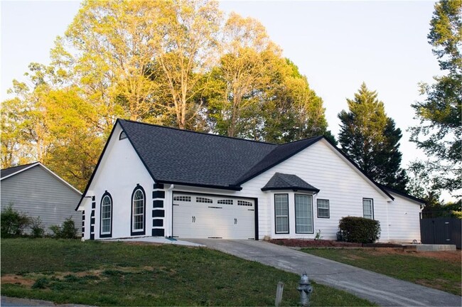Building Photo - 2074 Flint Hill Dr