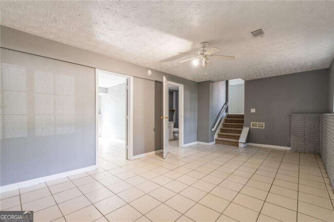 Building Photo - 806 Houndstooth Trail NW