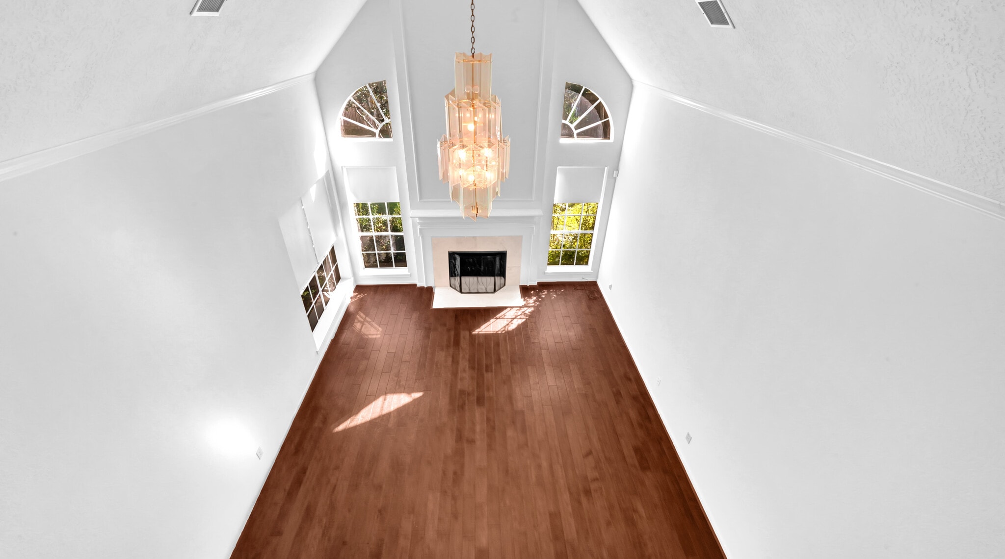 Building Photo - 4622 Grand Cayman Dr