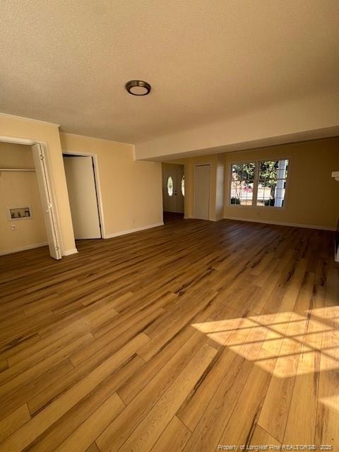 Building Photo - 480 Santa Fe Dr