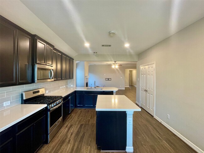 Building Photo - 26314 Stonedale View Dr