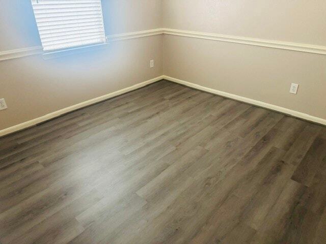 Building Photo - 7651 Oak Sage Dr