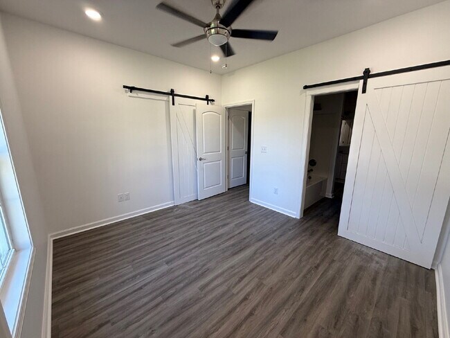 Building Photo - 3017 Olivia Ct