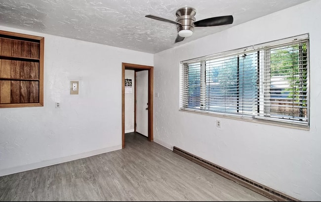 Building Photo - 1625 Walnut Ave