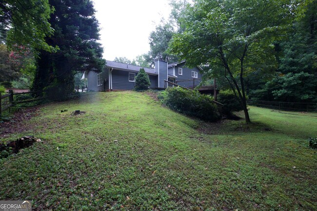 Building Photo - 3328 Mountain Hollow Dr