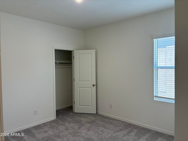 Building Photo - 20109 W Palo Verde Dr
