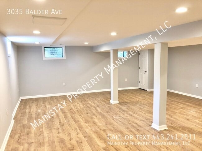Building Photo - 3035 Balder Ave