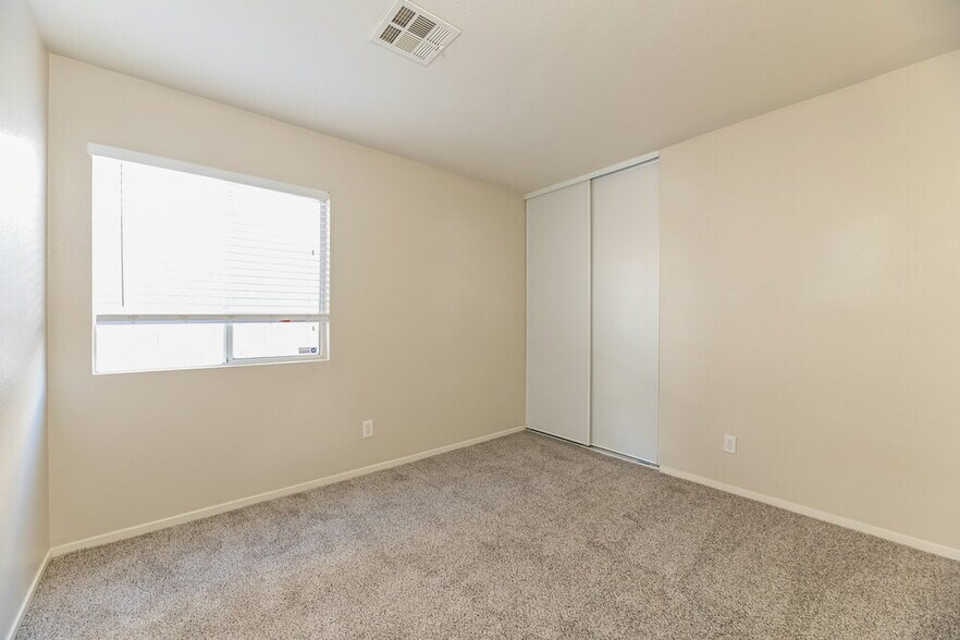 Building Photo - 5124 Keswick Rd