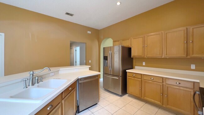 Building Photo - 3479 Foxcroft Cir