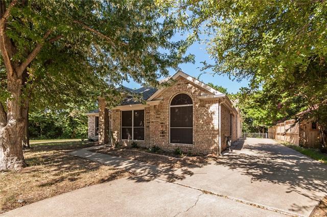 Building Photo - 306 Bardwell Dr